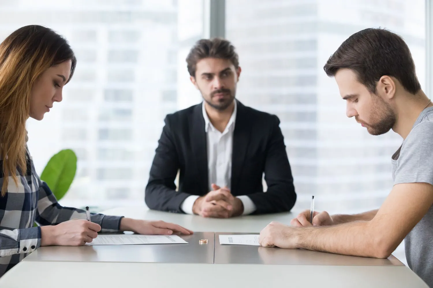 How EH Mediation Guides Couples Toward Fair and Balanced Outcomes Lutterworth